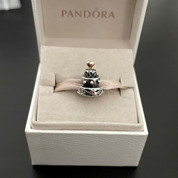 Pandora celebration cake charm